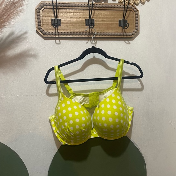 Cacique Intimates & Sleepwear Cacique 44dd Light Wears Bra Poshmark